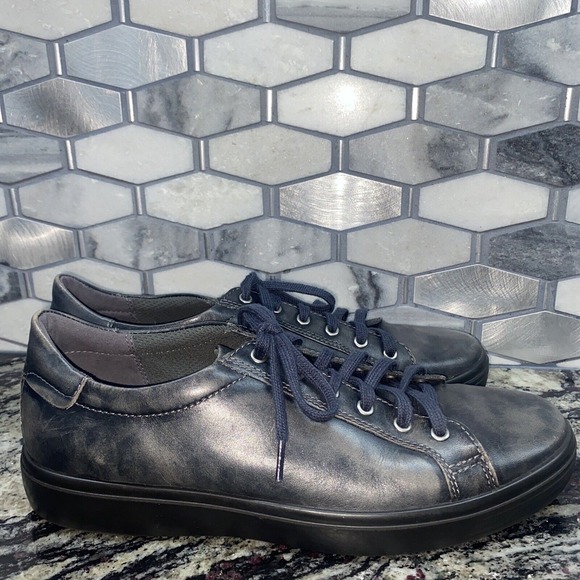 ECCO Men's Soft Classic Sneaker sz 12‎
